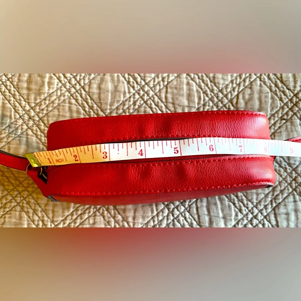 GAP crossbody zipper close bag - Picture 6 of 8